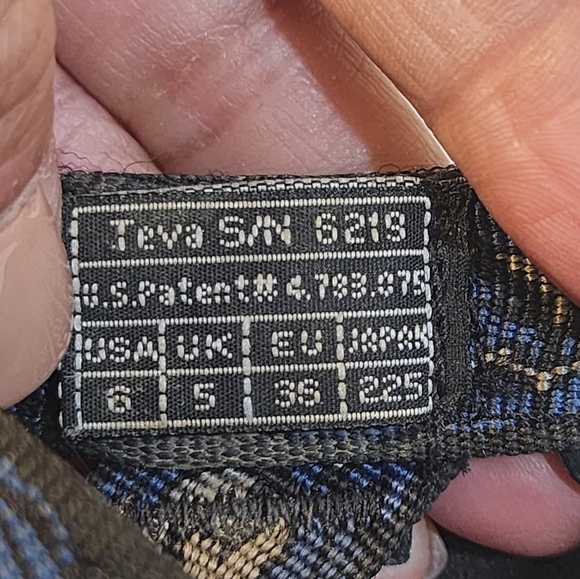 Teva Hurracaine blue patent women's hiking sandals size 6 - Picture 6 of 8